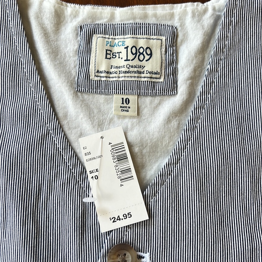 Boys Spring Vest - Size 10 - Picture 4 of 4
